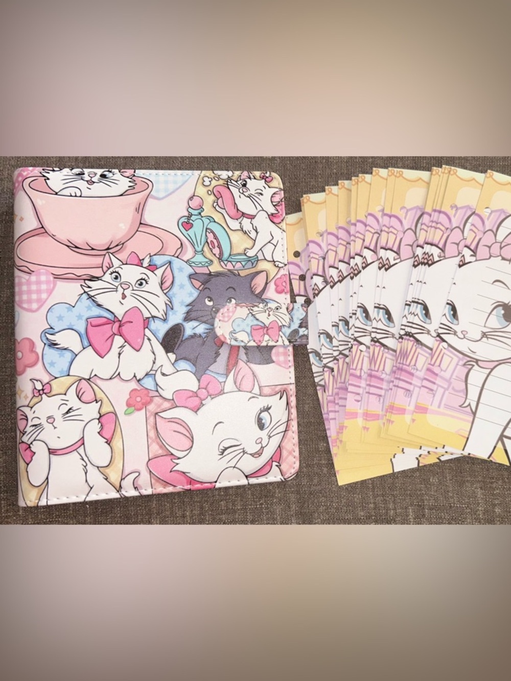 Cute Marie Cat A5 Binder - Pink & Pastel